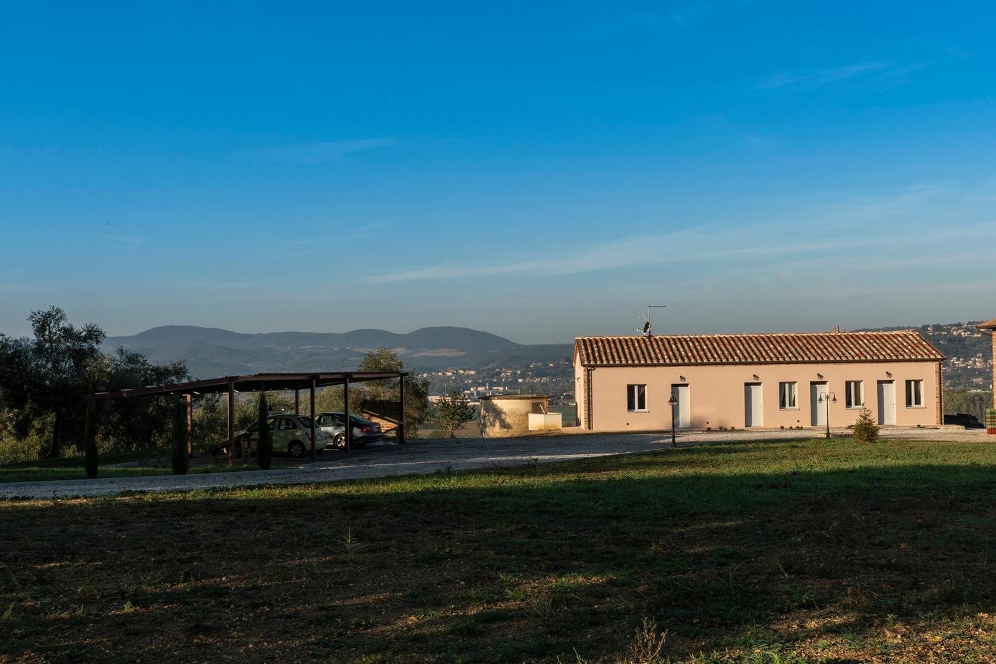 Podere Abbazia B&B Синалунга Екстериор снимка
